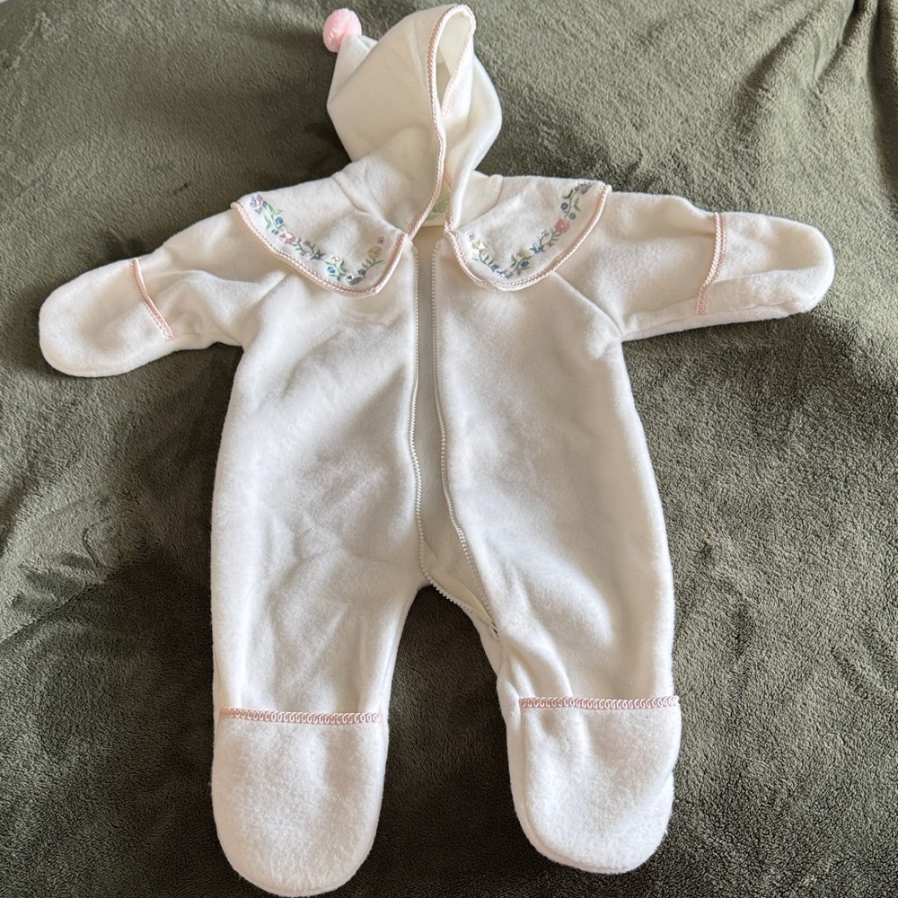 Vintage CC Baby Floral Embroidered Baby Bunting Snowsuit 0-3 Months